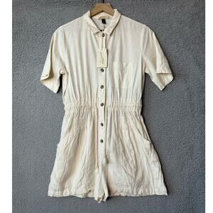 NWT Universal Thread Romper Jumpsuit XS Button Up Pockets Western Beach Cream